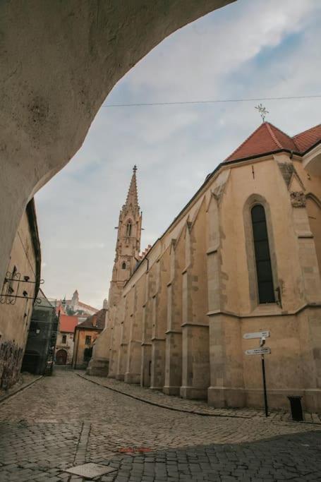 Cozy Apartment In The Heart Of The Historic City Bratislava Exterior photo